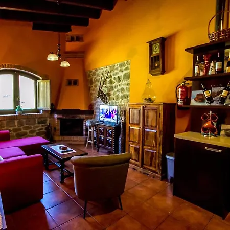 Casa Clarita Holiday home Cano